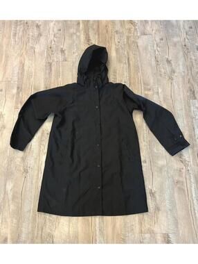 Women's Black L.L Bean Hooded Raincoat Size Medium